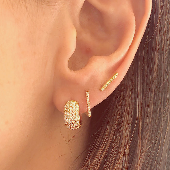 Grande Diamond Huggie Earring